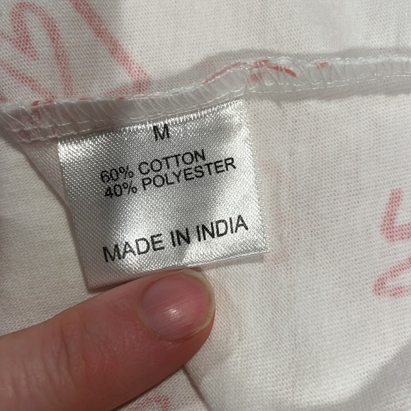 ❤️ NEW Recycle Threads Love Crop Tee ❤️ - Picture 8 of 9